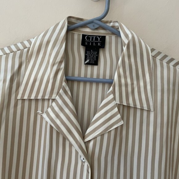 Vintage Pure Silk Button Down Shirt Women’s Large Beige Stripe Quiet Luxury - Picture 2 of 9